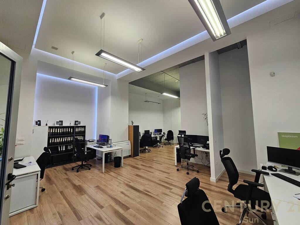 Commercial Space/Office for Rent – Near the Artificial Lake