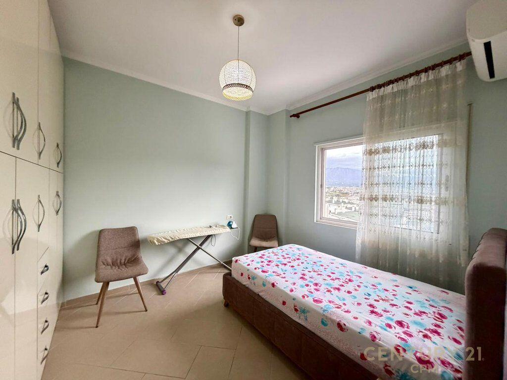 APARTAMENT 2+1 PER QIRA TEK LIQENI THATE!