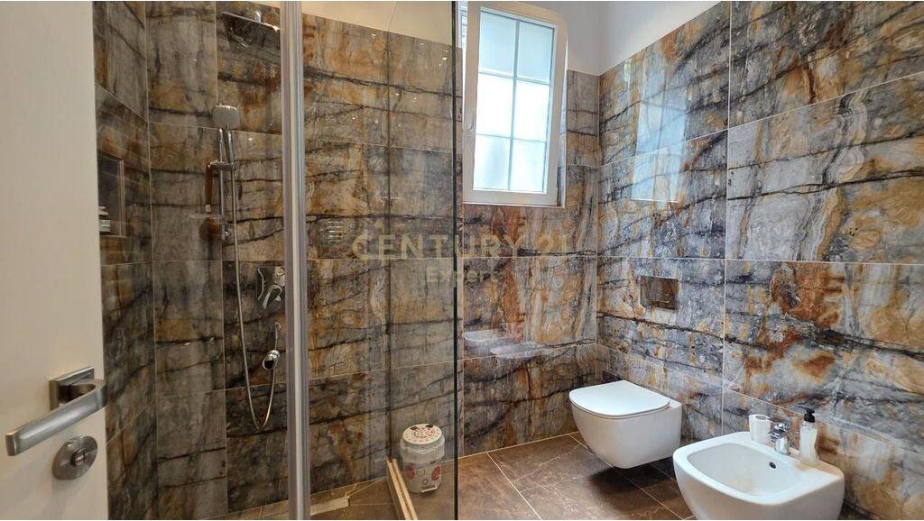 VILE INDIVIDUALE PER QIRA NE PERIFERI TE TIRANES, DOBRESH !! 3,500 € /Muaj