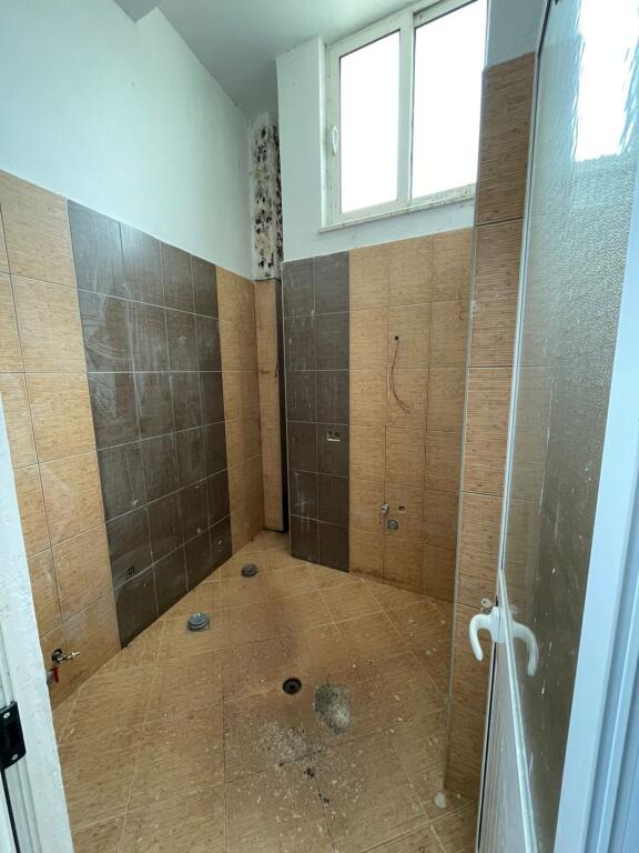 🏡 LOCALE COMMERCIALE IN VENDITA 📍ACQUEDOTTO DURAZZO