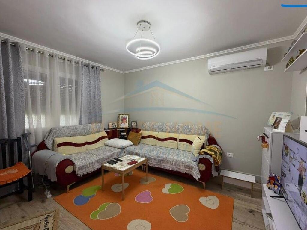 Apartment 2+1 for sale – Ali Demi, near the field