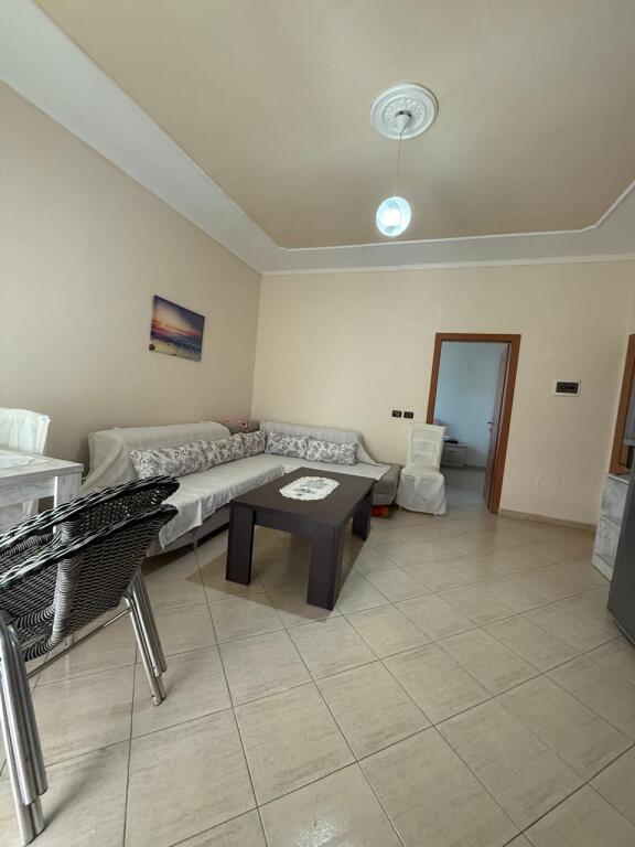 SHITET APARTAMENT OKAZION MALI ROBIT, GOLEM