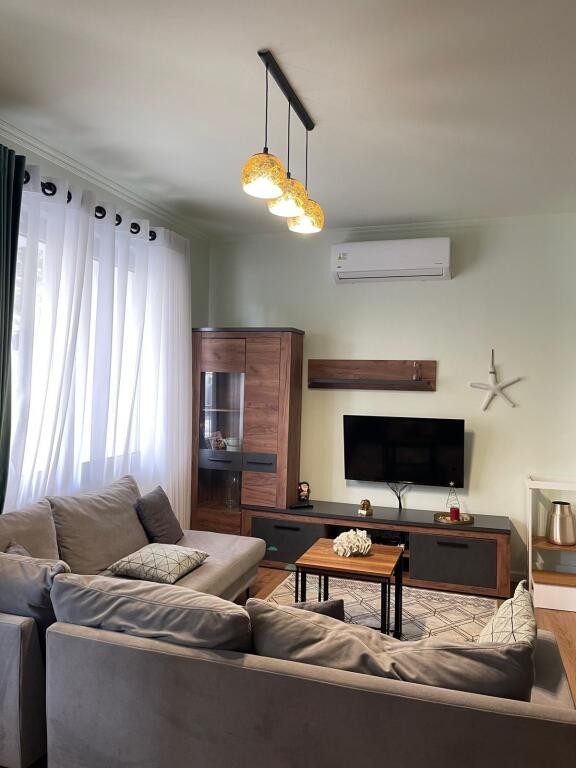 🏡 APARTAMENT ME QERA 2+1+2 VILA ZOGUT DURRES