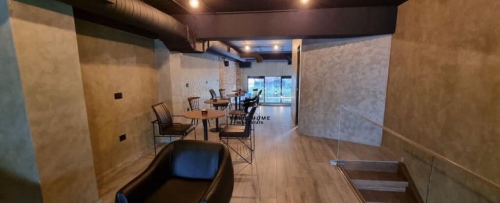 AMBIENT ME QERA 136 M2 KONGRESI MANASTIRIT 1350 EURO