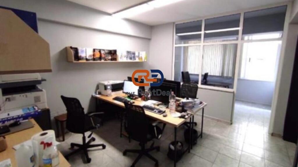 Ne Myslym Shyr, Jepet Me Qira Ambient Per Tipologji Te Ndryshme Biznesi!!!