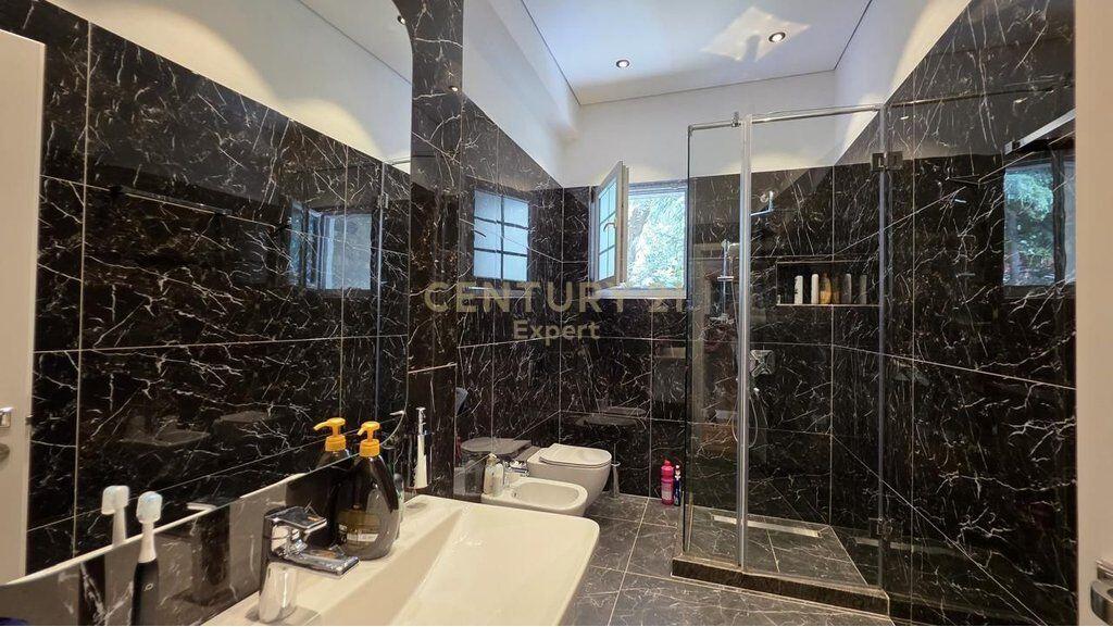 INDIVIDUAL VILLA FOR RENT – DOBRESH, TIRANA