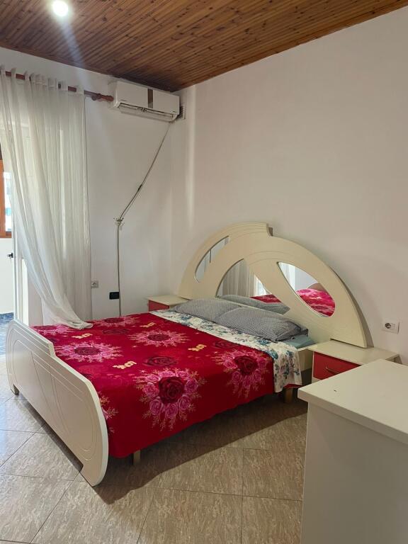 🏡 APARTAMENT ME QIRA 2+1 + BALLKON KENETE DURRES