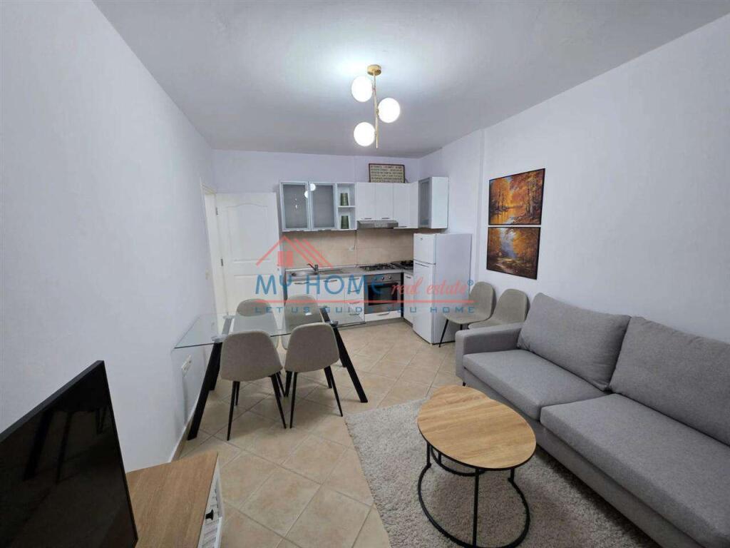 Apartament 1+1 me qera tek Ish Ekspozita ne Tirane