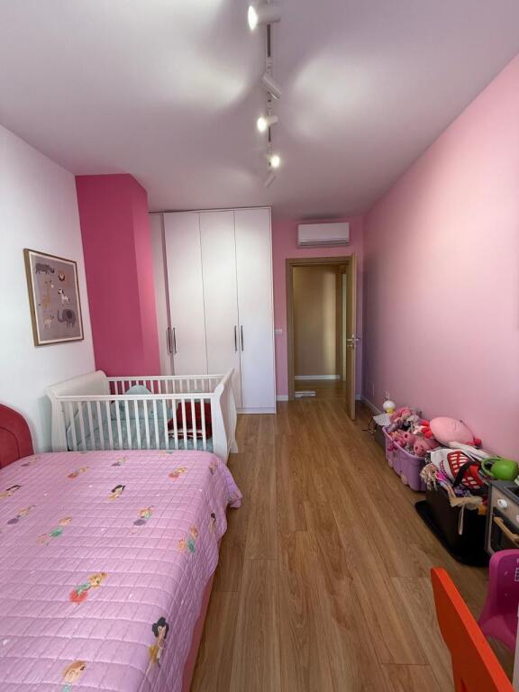 Apartment 2+1+2 for sale, at Barricades Street