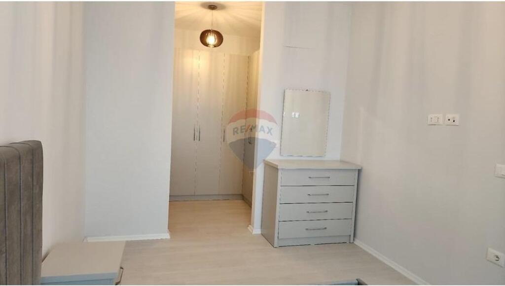 Apartament Modern 1+1, per qira te River R. 1.