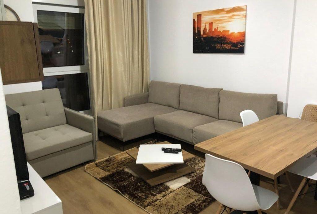 Apartament 1+1 Me Qira në Ali Demi kompleksi Kaimi.