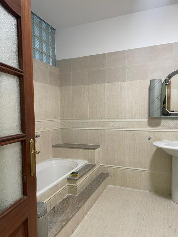 🏡 SHITET APARTAMENT 3+1+2+3 BALLKONE ILIRIA PLAZH DURRES