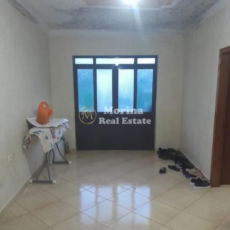 Shitet, Shtepi Private 1 Kateshe, Shkoze, 197.000 Euro.