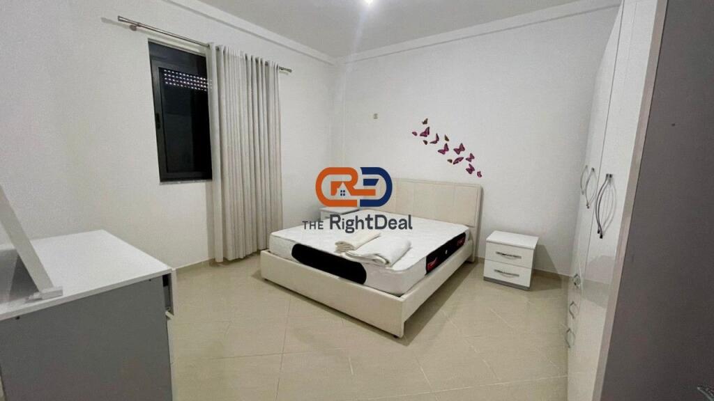 Ne Allias, Jepet Me Qira Apartament 2+1, Me Hapesira Te Bollshme!!!