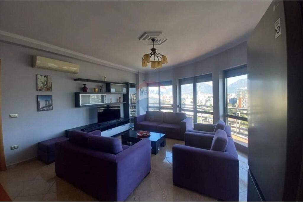 Apartament per Qira te Zogu i Zi