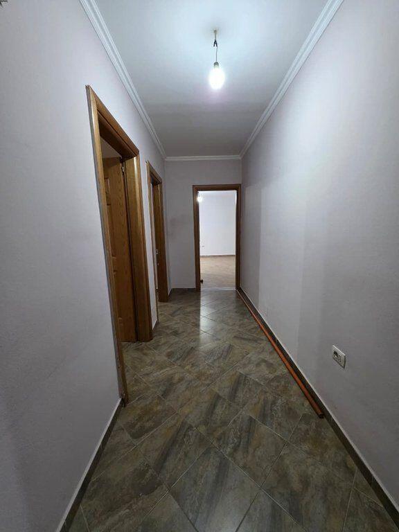 Affitto, Appartamento 2+1, Via 5 Maggio, Tirana. 400 €,CITY59897