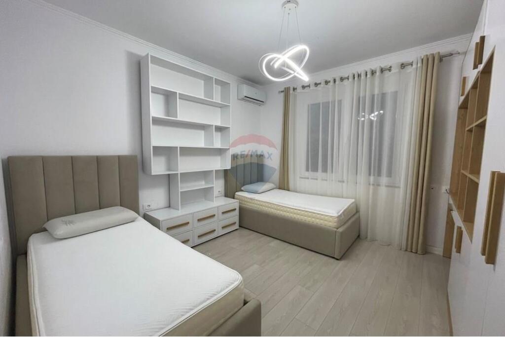 APARTMENT 2+1 FOR RENT AT PETRO NINI !