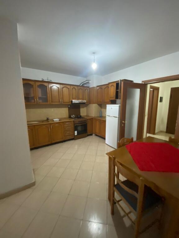 Affittasi Appartamento 2+1+2 Bagni +1 Balcone