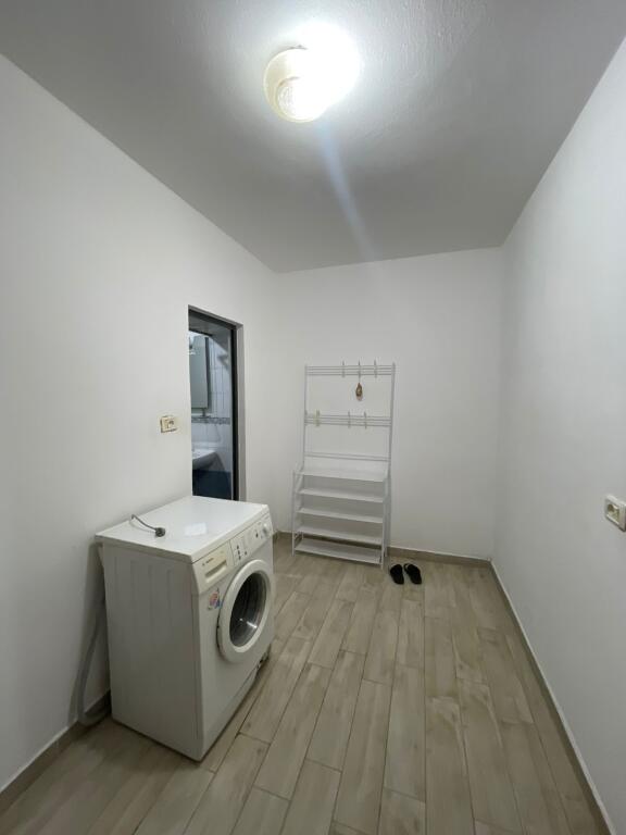  APARTAMENT ME QERA 1+1 VALA PARK DURRES