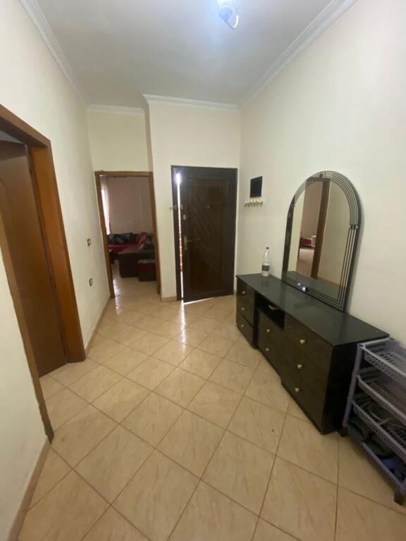 Shitet Apartament 1+1+2 Ballkone