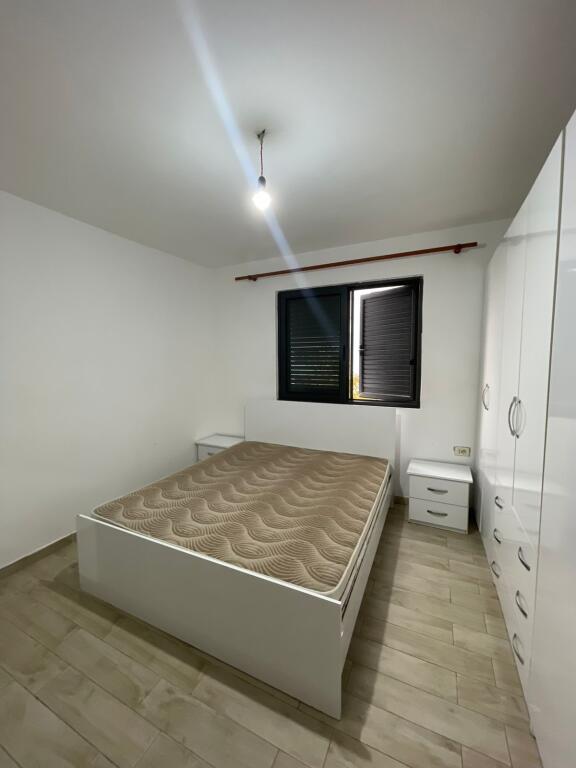  APARTAMENT ME QERA 1+1 VALA PARK DURRES