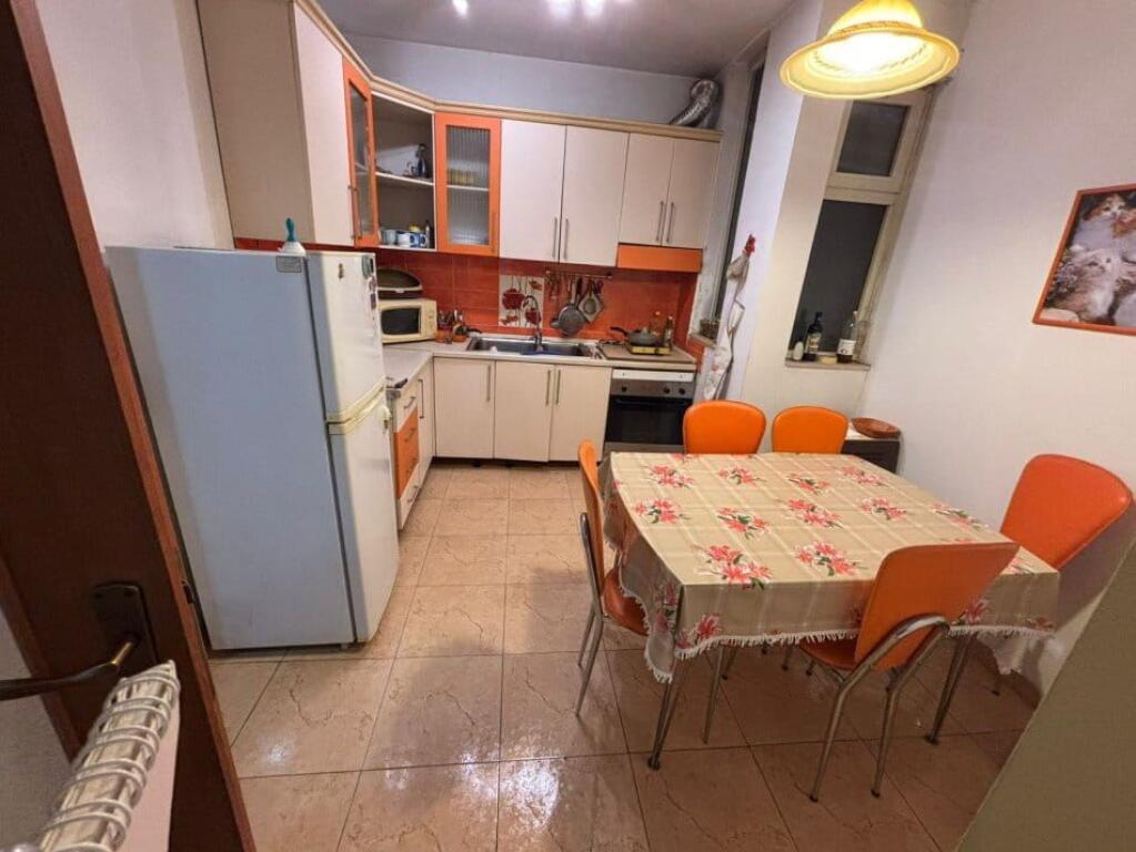 Appartamento In Affitto 2+1 A Myslym Shyr (ID B2201586) Tirana​