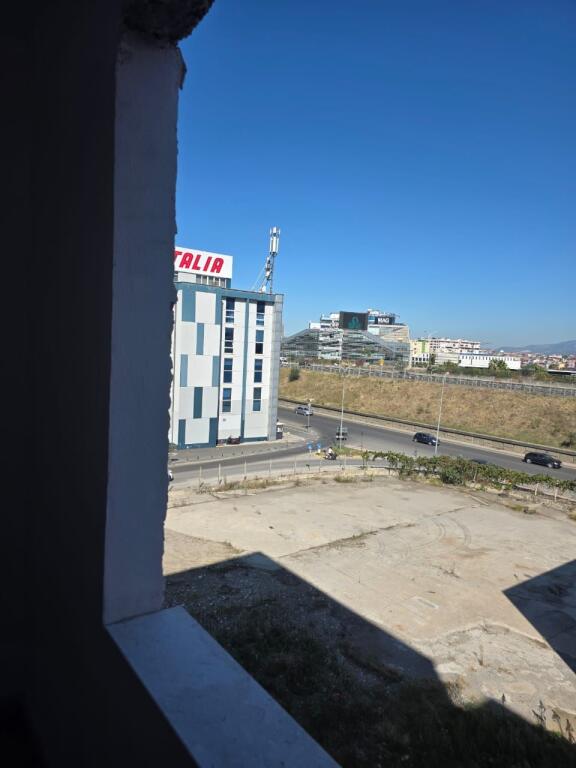 🏡 Shitet Apartament 1+1 Ngjitur me Casa Italia, Tirane