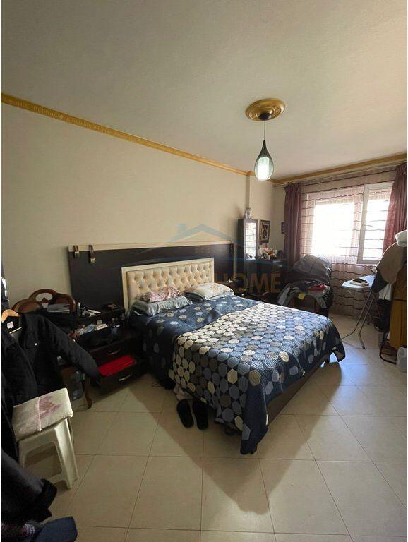 Shitet , Apartament 2+1 Vila L, Unaza e Re , Tirane