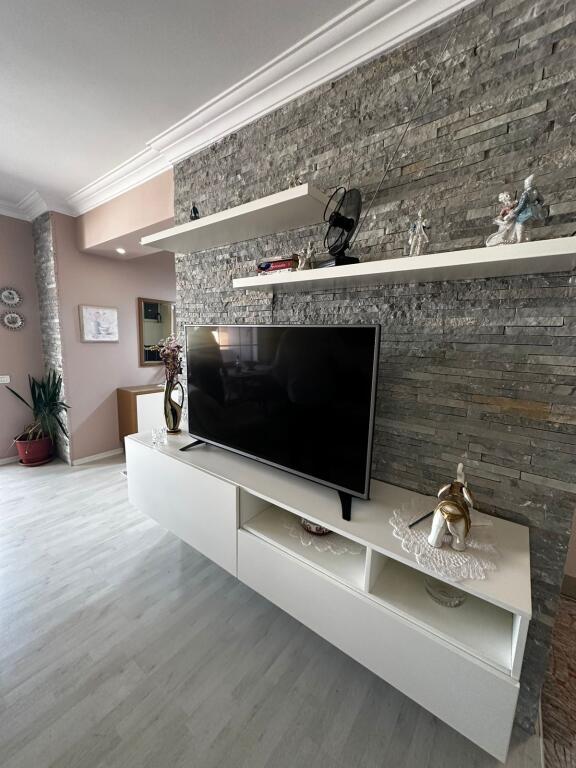 SHITET APARTAMENT ME PAMJE DETI PLEPA, TROPICAL RESORT , DURRES