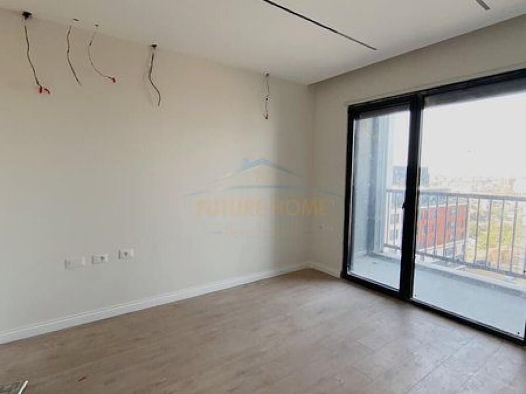 Shitet, Apartament 2+1, Jordan Misja, Tiranë.