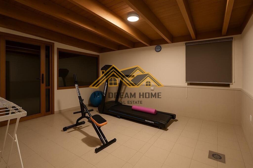 PENTHOUSE 2+1+2 +DEPO+VERANDE, ME PAMJE DETI, NE VOLLGA DURRES, PER SHITJE !