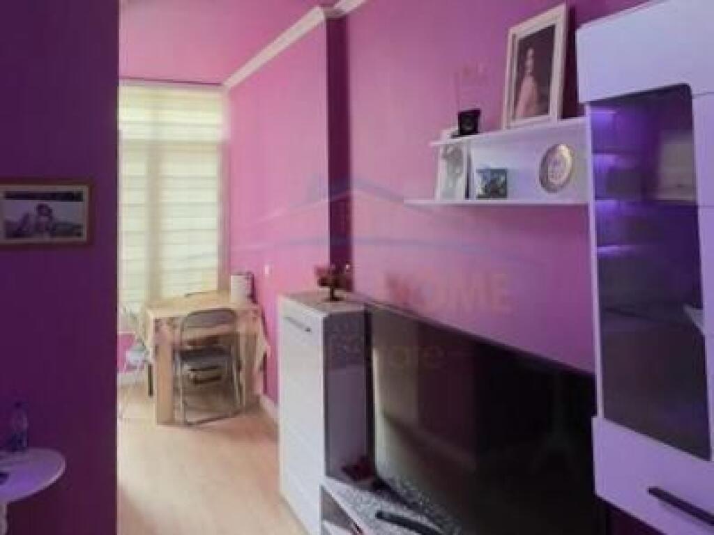📍 Shitet Apartament 1+1 pranë Eleonorës, Kodra e Diellit – Selitë, Tiranë