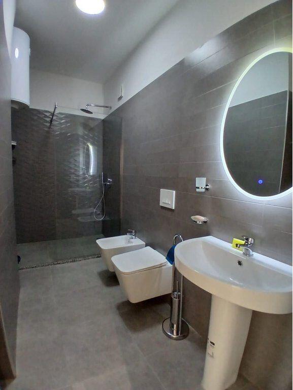 Qira, Apartament 2+1, Zogu i Zi, Tiranë