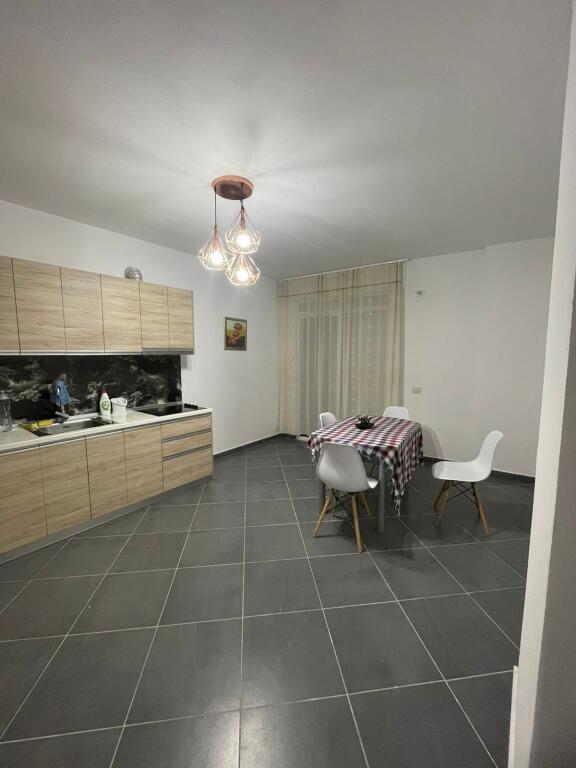 🏡 APARTAMENT ME QERA 2+1 ME PAMJE DETI URA DAJLANIT PLAZH DURRES