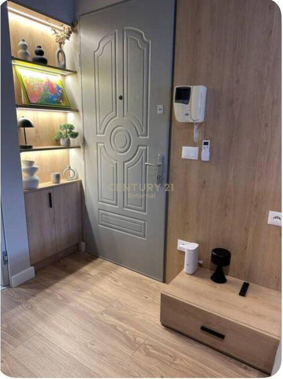 Studio per Qera Qender!