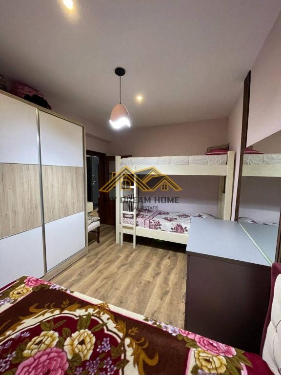 Shitet, Apartament 2+1, Ish Fabrika Bukes, Durres