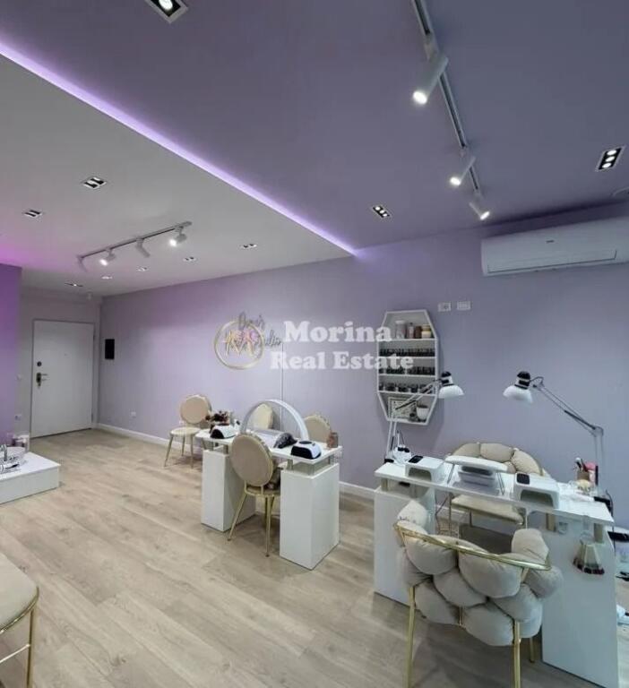 Affitto, Locale Commerciale, Liqeni i Thate, 600 euro/mese.