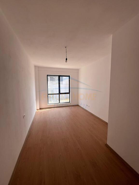 For sale, Apartment 3+1+2, 5 Maji Street, Tirana.