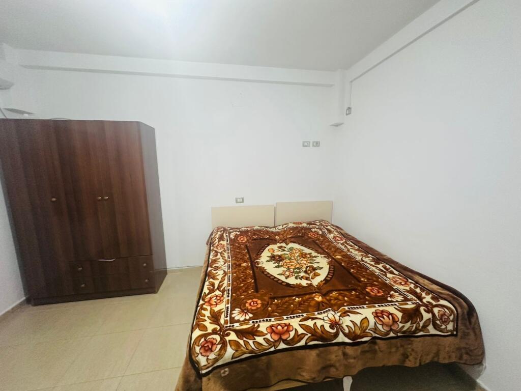 5 Maji Jepet Apartament 1+1 Me Qera