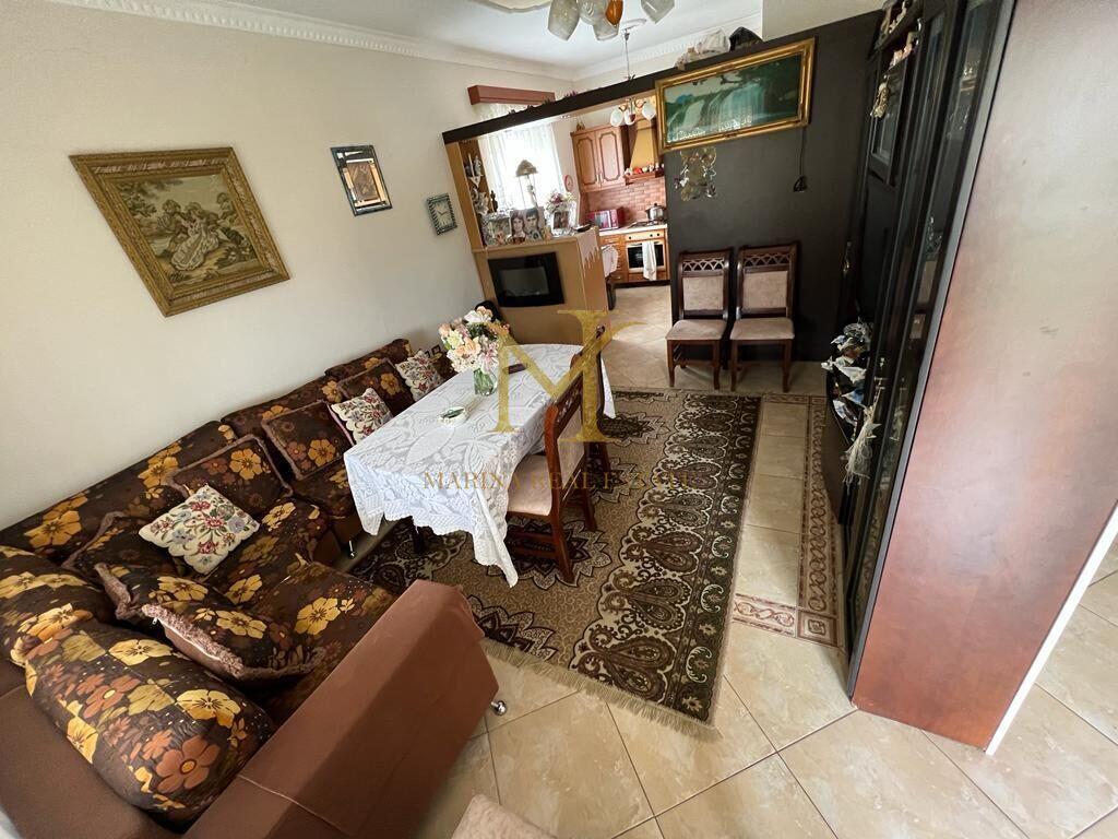 Apartament me qera kati 2 prane ures se dajlanit