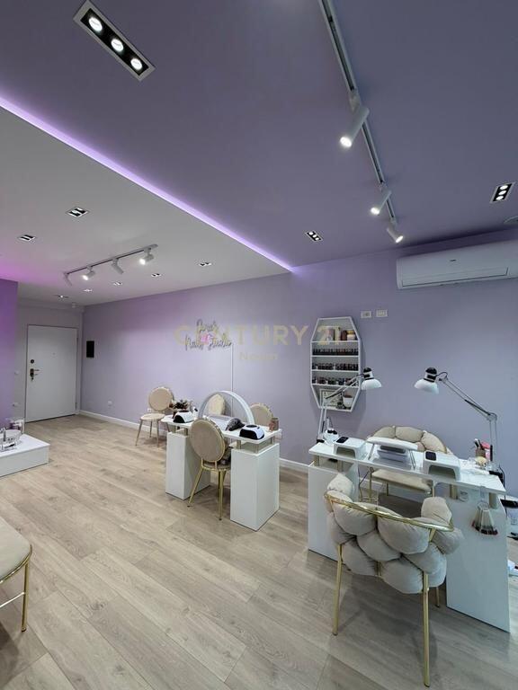 LOCALE COMMERCIALE IN AFFITTO, LAGO ASCIUTTO!