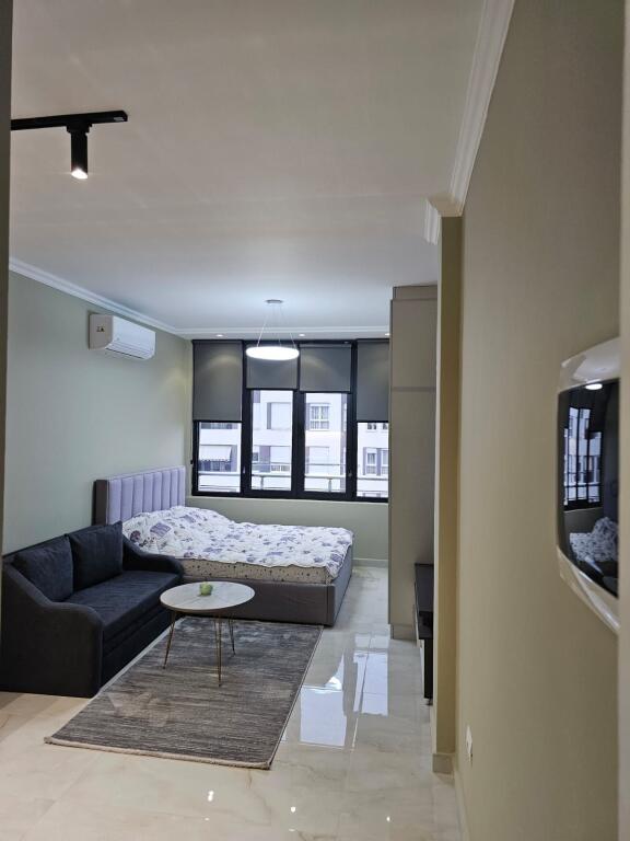 Jepet me qera garsoniere te 5 maji