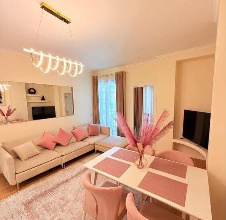 Apartament 2+1 me qira tek Rruga e Kosovareve
