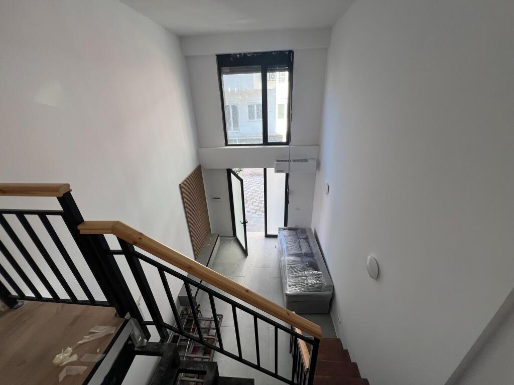 Duplex per shitje ne Lungomare