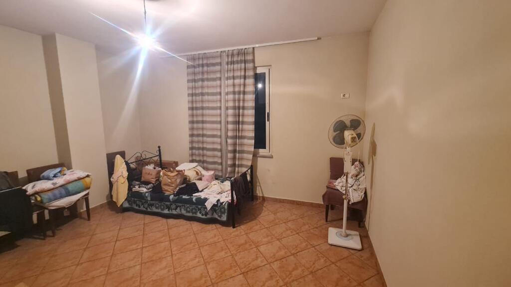 Jepet Apartament me qera