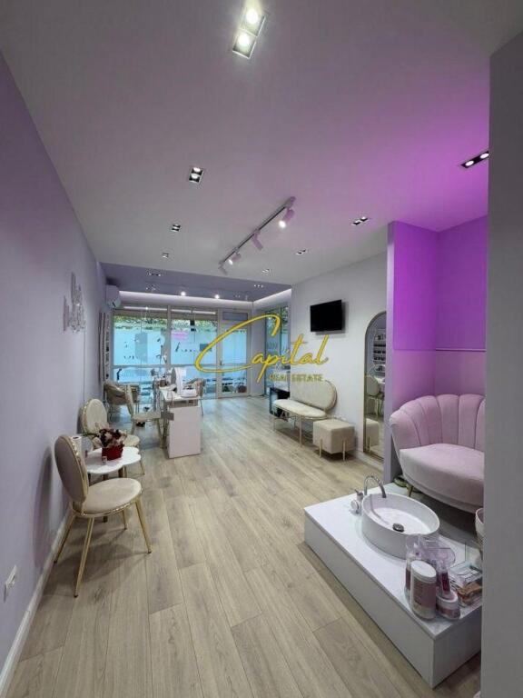 AMBIENT BIZNESI ME QERA 40 M2 LIQENI I THATE 60.000 LEKE