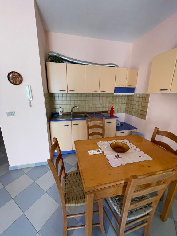 SHITET APARTAMENT 1+1 PRAN HOTEL ADRIATIK MUNDESI PER GARAZHD +15,000 EURO