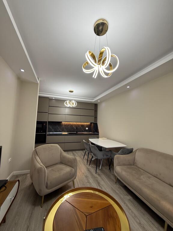 🏠JEPET ME QIRA Apartament Modern 2+1  📍Rezidenca Quartum 💶 Çmimi : 80.000 Leke/Muaj