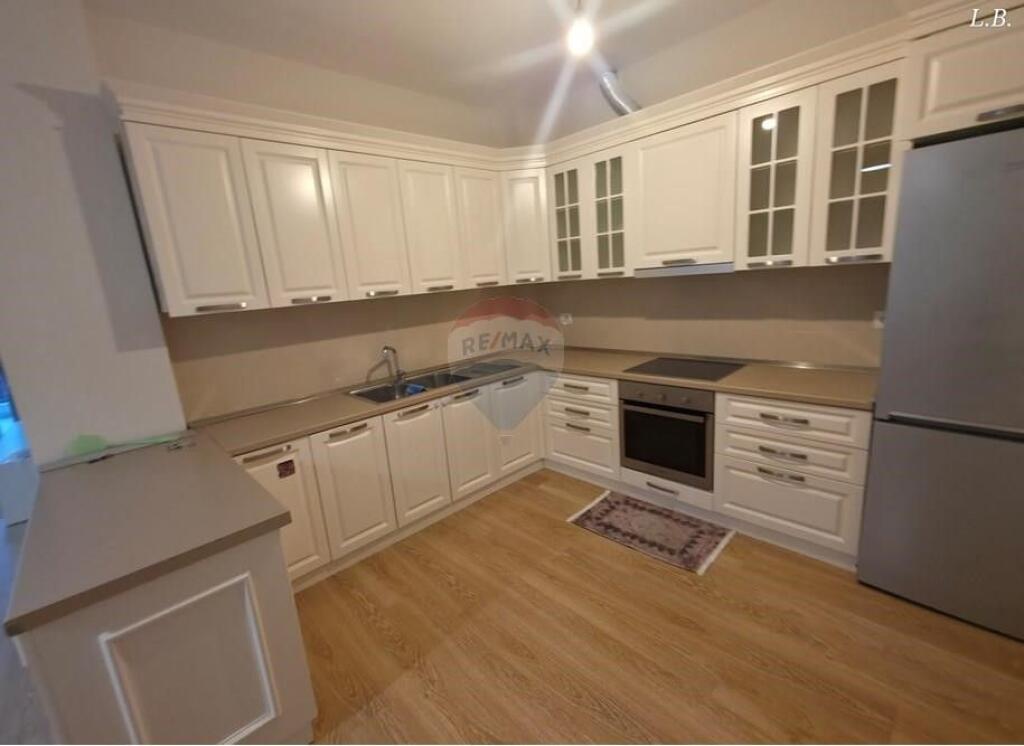 Apartament - Për Qira - Selita e Vjetër, Tiranë !!!! (ID: 530221059-424)