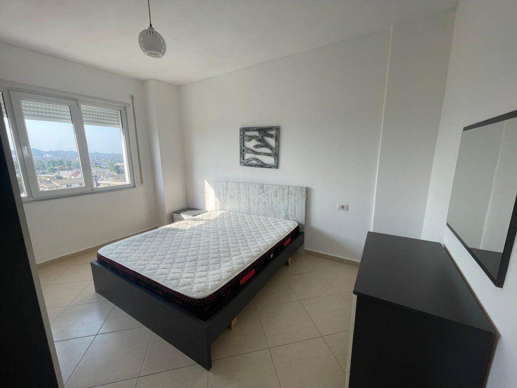SHITET APARTAMENT 2+1 NE PLAZH DURRES PRANE HOTEL PALACE!